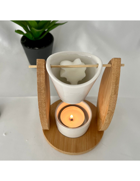 Brule-parfum en céramique et bambou. Modèle seau blanc