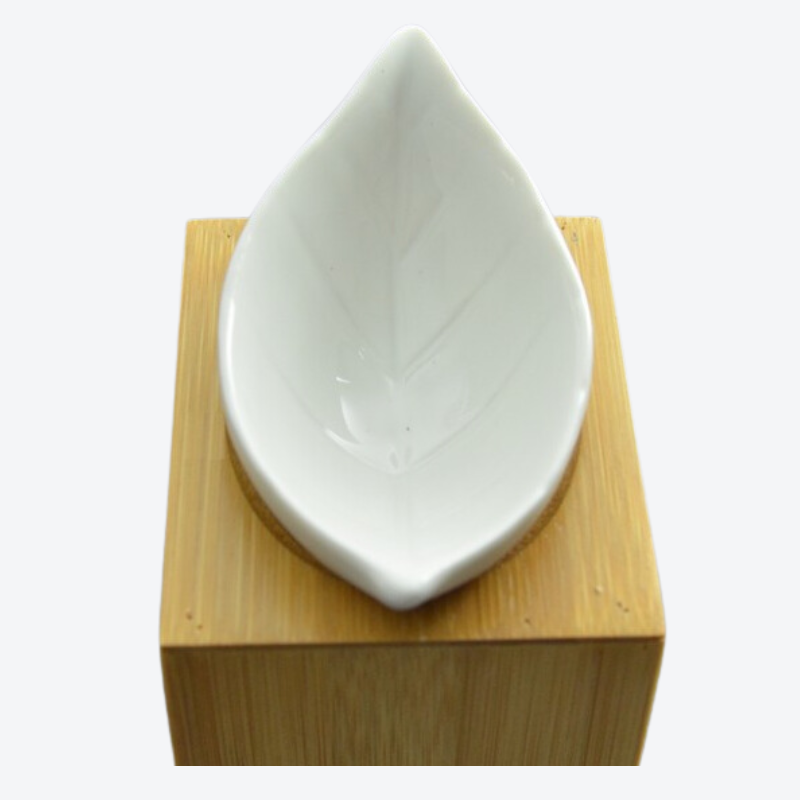 Brule parfum en bois  naturel et céramique modèle feuille