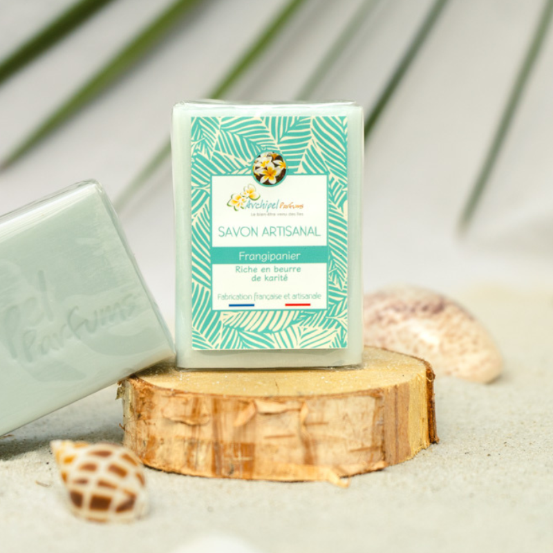 Savon artisanal karité frangipanier