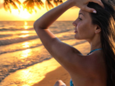 De beaux cheveux même en été avec l'aromathérapie